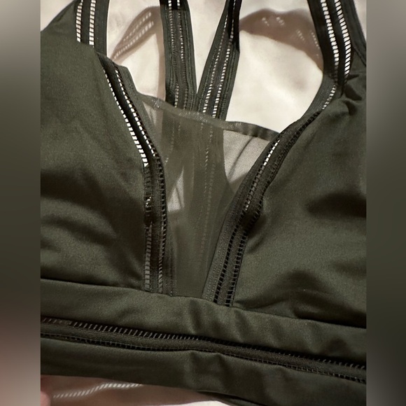 💫Victoria’s Secret Sports Bra💫 - Picture 2 of 7